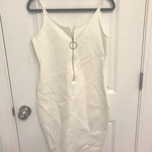 White bodycon dress
